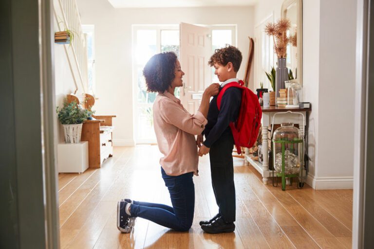 who pays scdivorcehool fees after